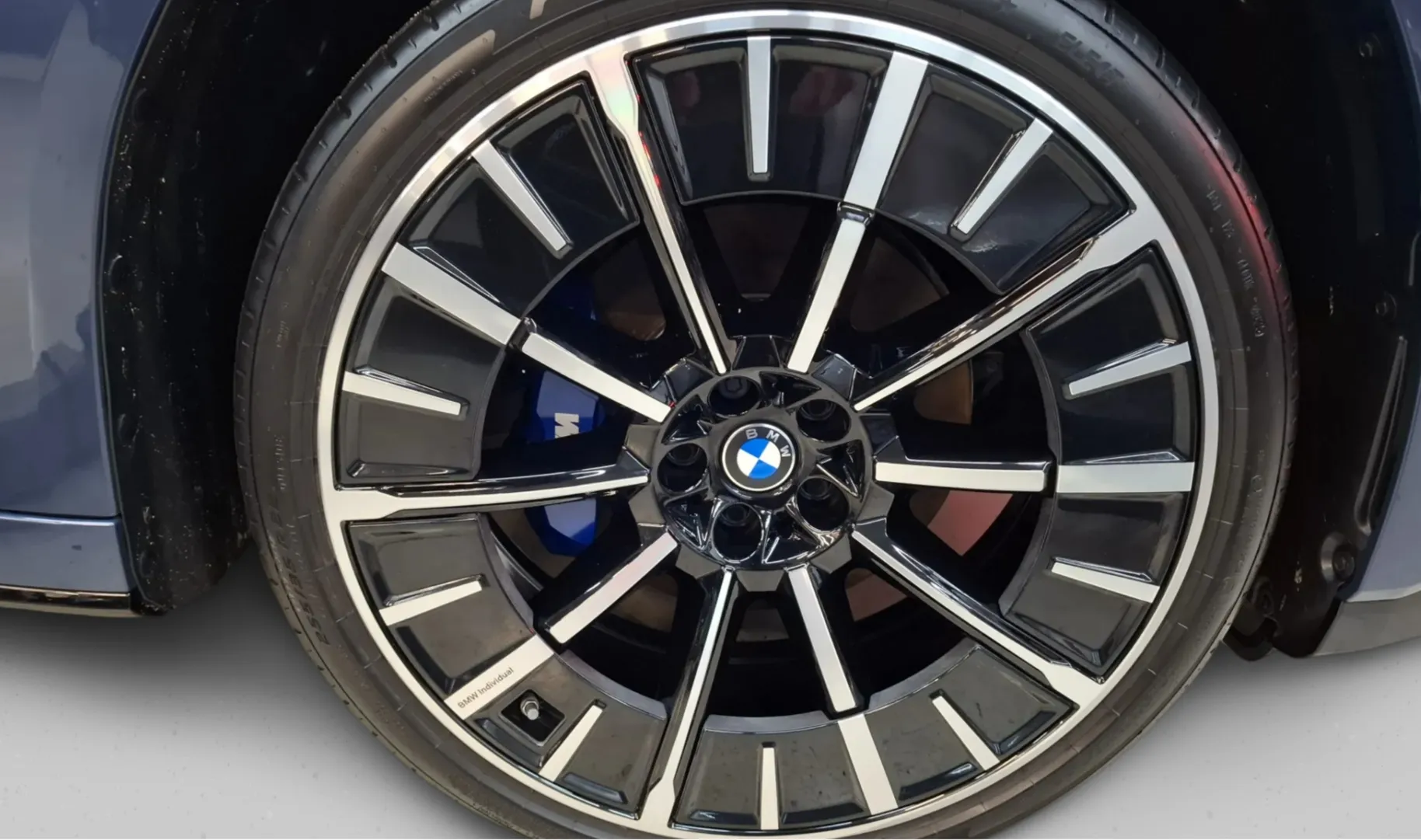Zunanja slika - BMW iX3 - 50 xDrive - 4