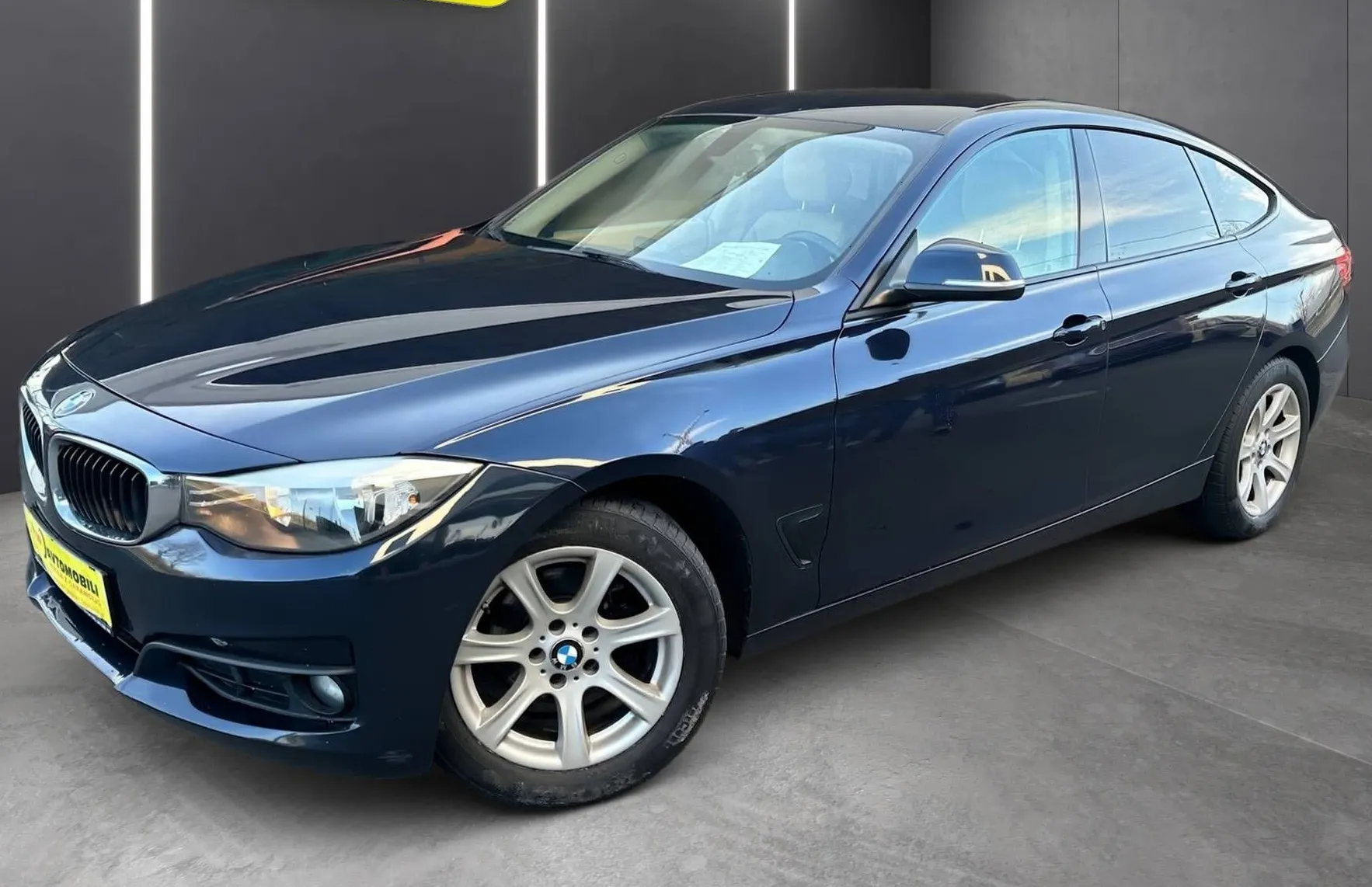 Zunanja slika - BMW Serija 3 - Gran Turismo: 318d NAVI TEMP MOŽNOST FINANCIRANJA BREZ P - 2