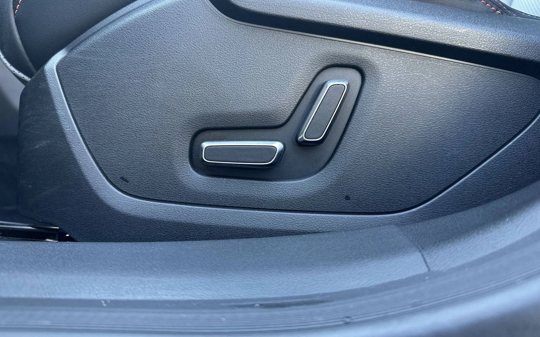 Notranja slika - Geely CityRay - 1.5 7DCT FWD GF - 11