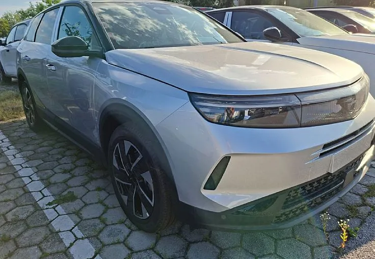 Zunanja slika - Opel Grandland - Elektro GS 73 kWh - 2