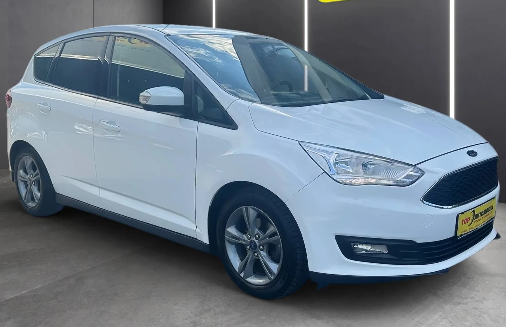Zunanja slika - Ford C-MAX - 1.5 TDCi LED NAVI TEMP PDC SLOVENSKI 1.LASTNIK - 10