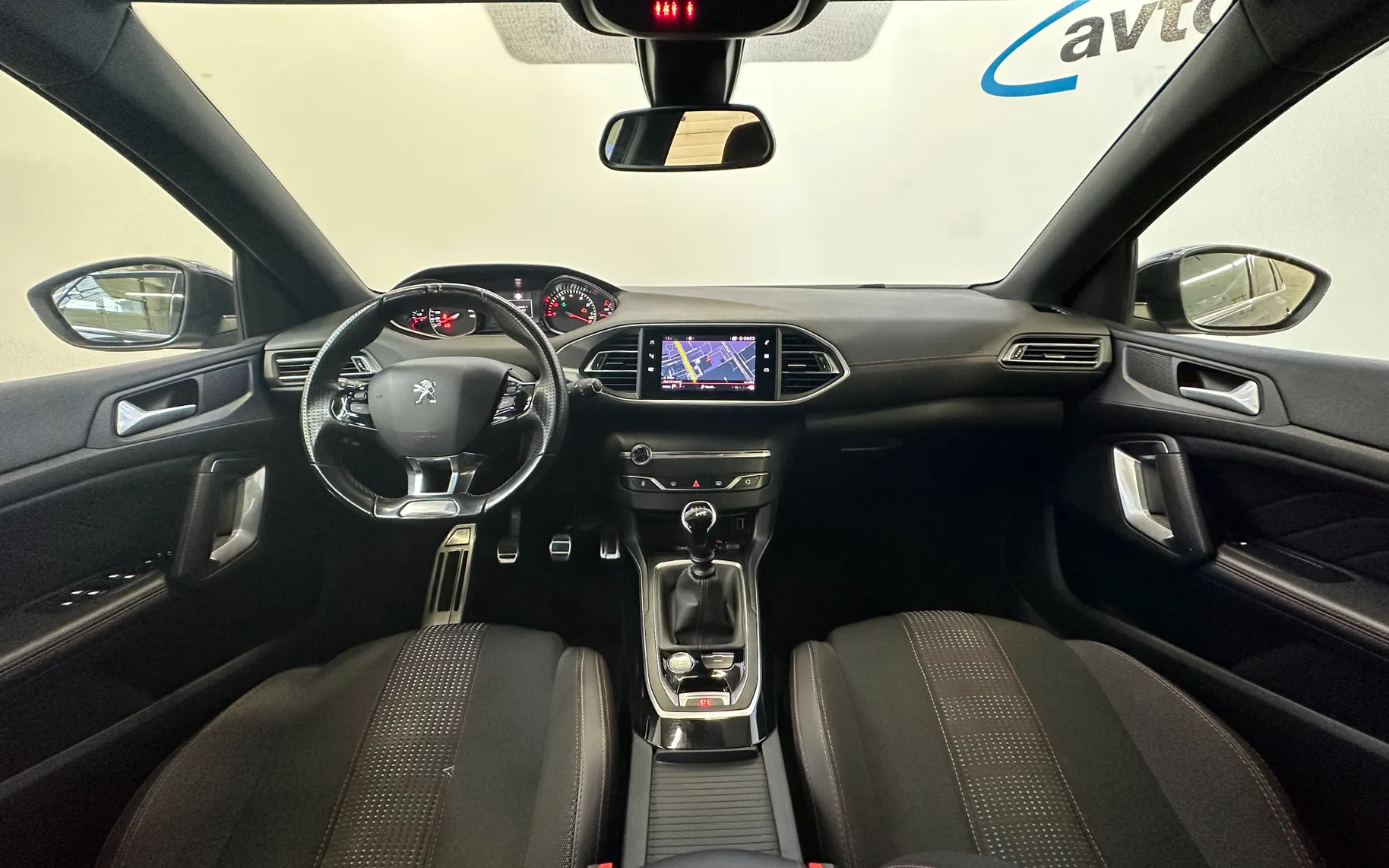 Zunanja slika - Peugeot 308 - 308 - 409