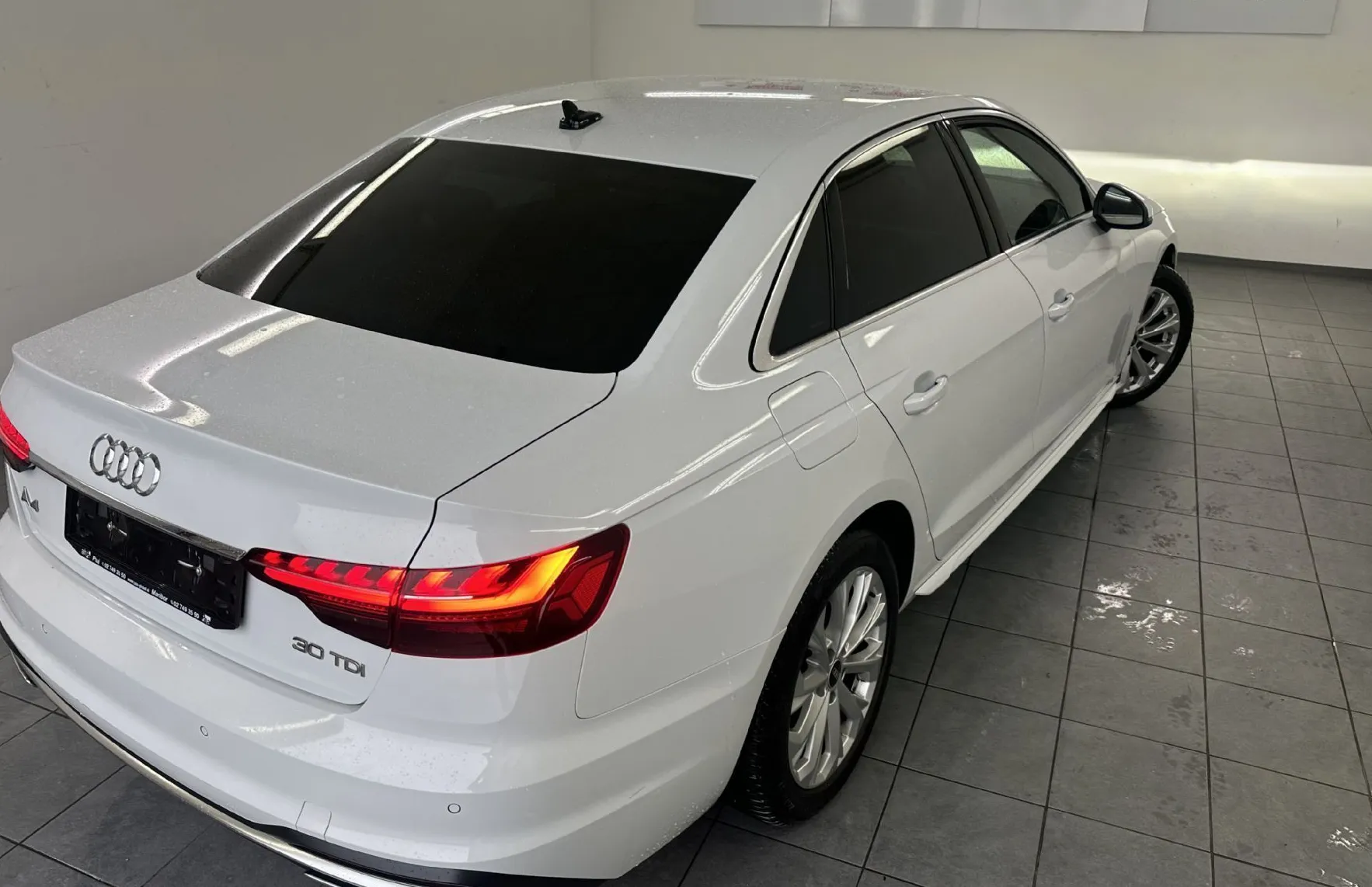 Zunanja slika - Audi A4 - 30 TDI Business line 2.0 TDI.KAMERA.NAVI.LED - 4