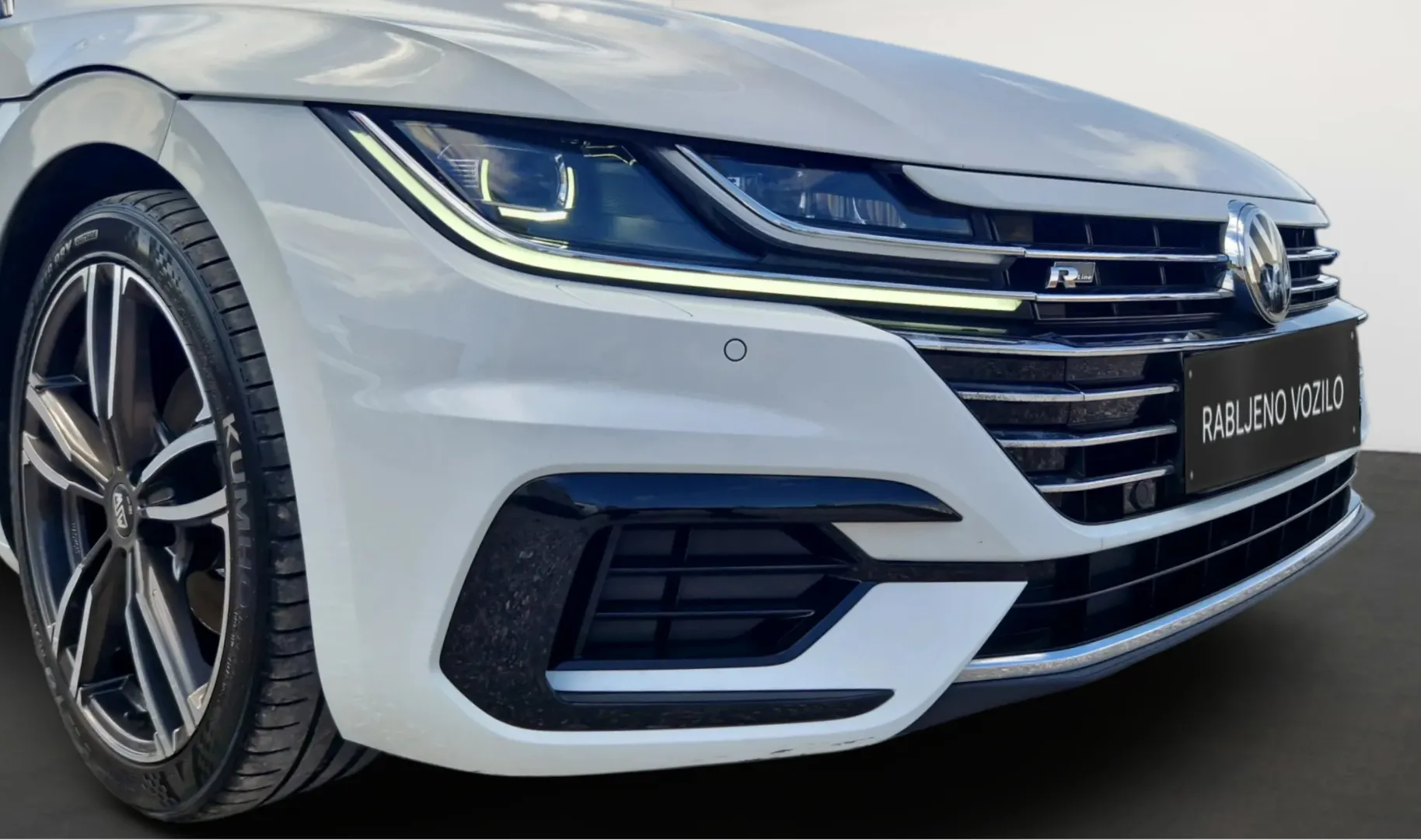 Zunanja slika - VW Arteon - 2,0 TDI BMT R-Line - 9