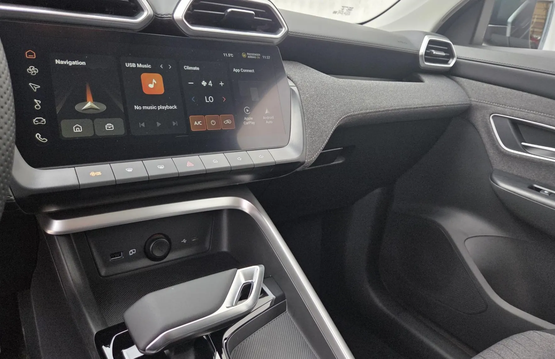 Zunanja slika - MG MG ZS - ZS Comfort 1.5L Hybrid+ cena na gotovinsko plačilo - 10