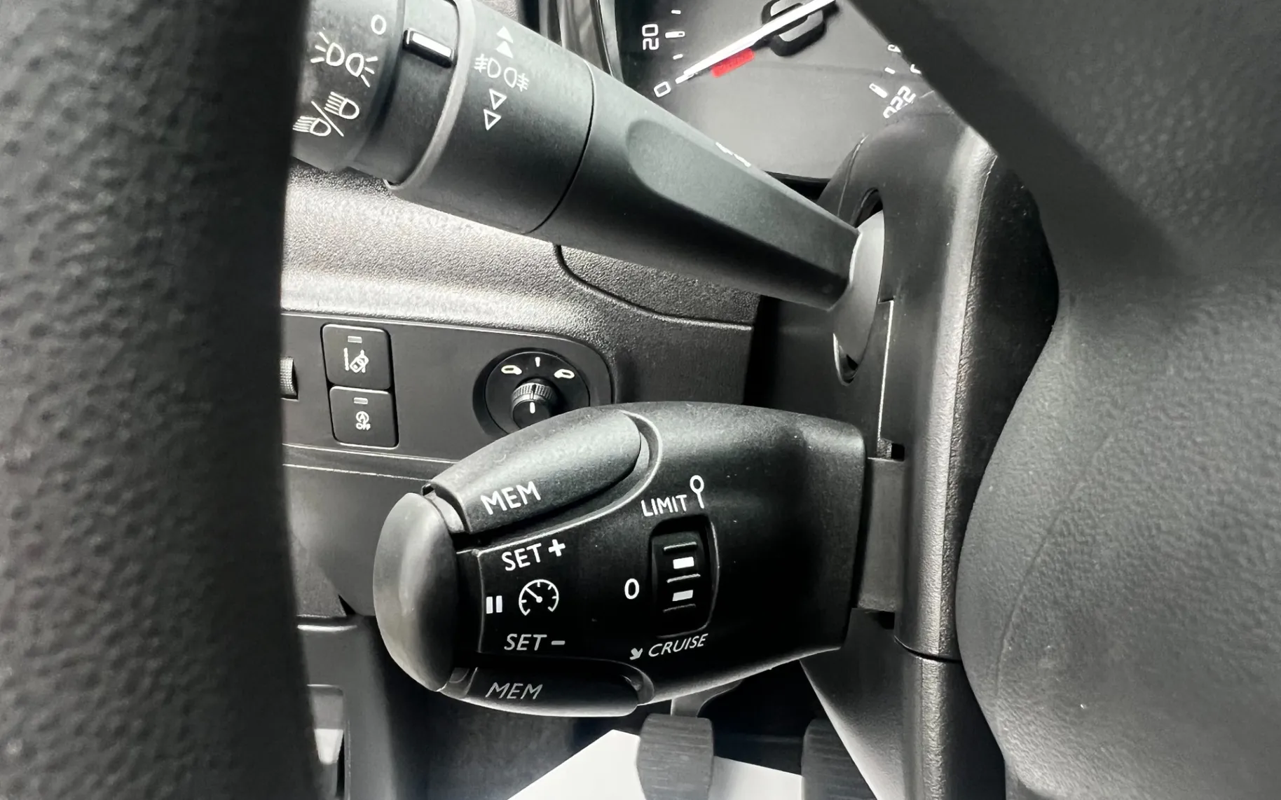 Zunanja slika - Citroën C3 - 1,2 PureTech 83 Feel - 9