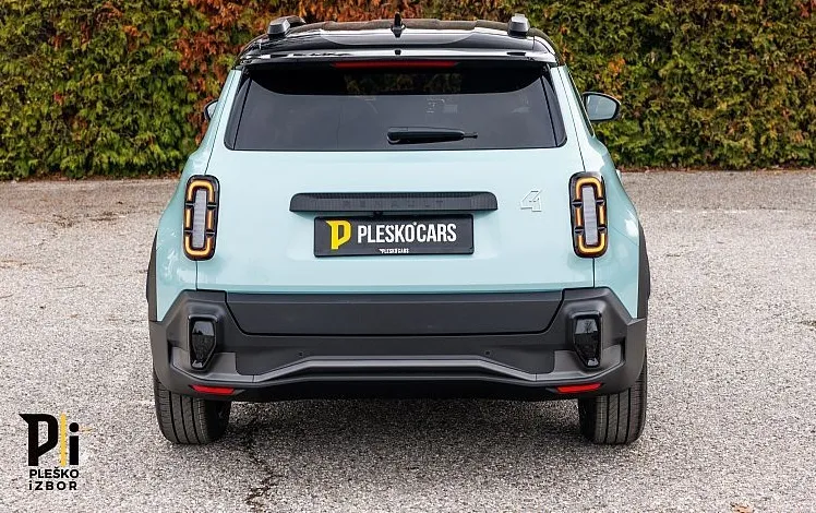 Zunanja slika - Renault 4 E-tech - techno EV52 110kW COMFORT RANGE - 3