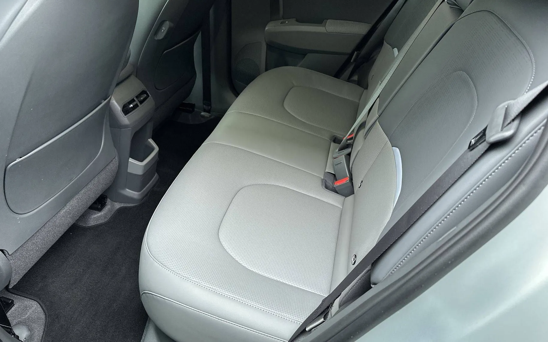 Zunanja slika - KIA EV3 - SKY 58.3 kWh baterija... - 12