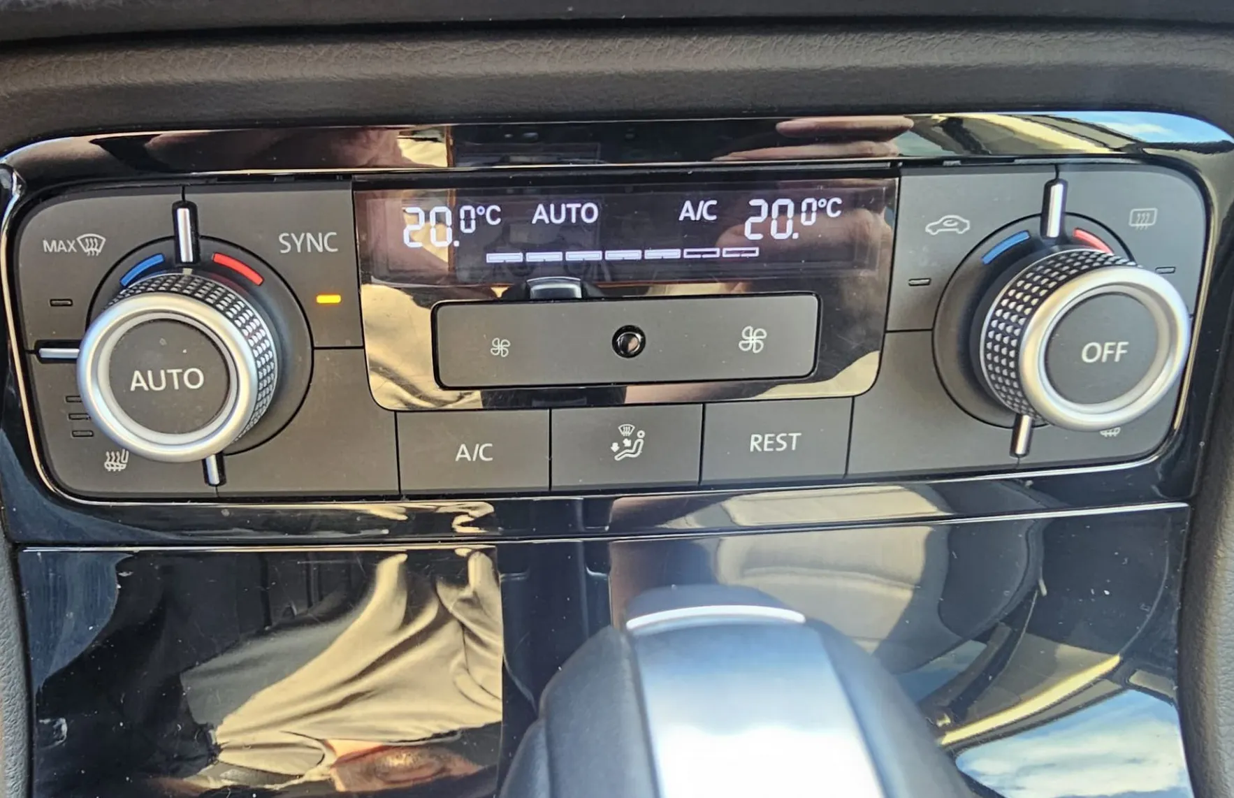 Zunanja slika - Volkswagen Touareg - 4motion V6 TDI Tiptronic|Xenon|Zračno vzmet|kljuka - 18