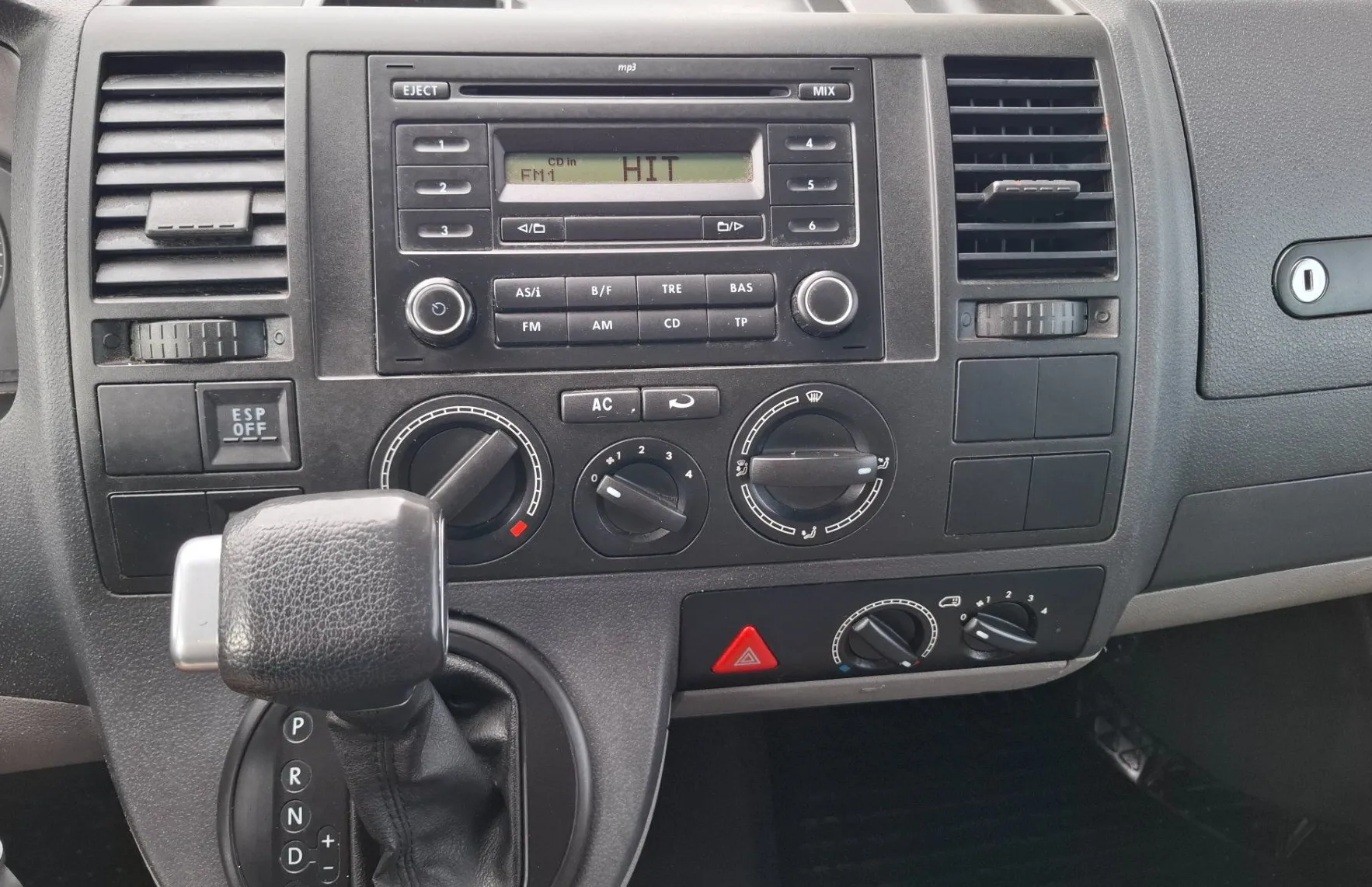 Zunanja slika - Volkswagen Transporter - 2.5 TDI - 16