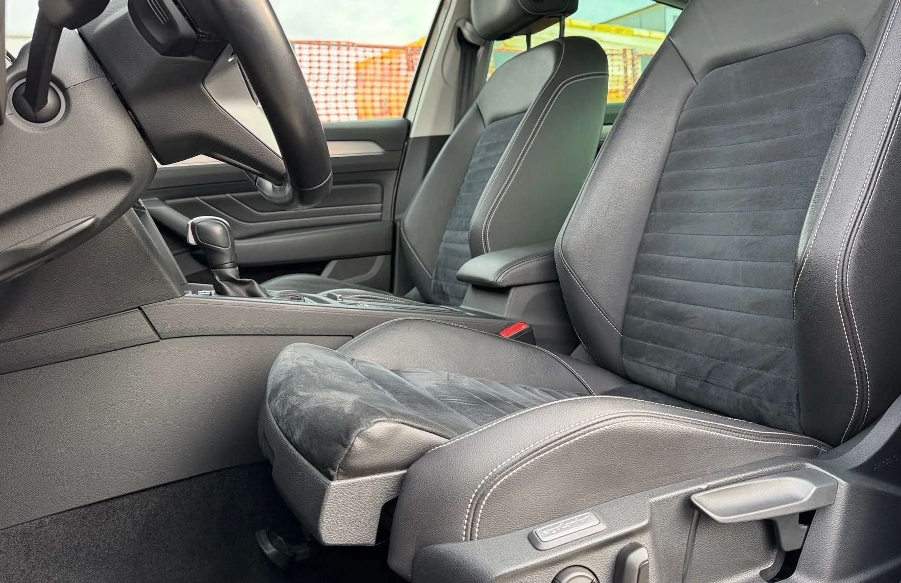 Zunanja slika - VW Passat - 2.0 TDI Elegance DSG Matrix - Kamera - SLO - 12