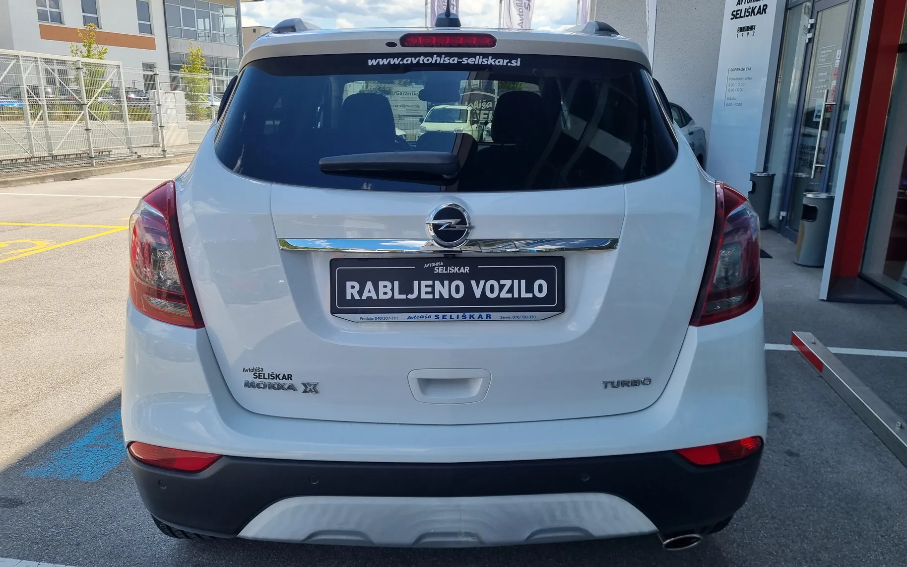 Zunanja slika - Opel Crossland X - Mokka X 1.4 TURBO - SLOVENSKO POREKLO - POTRJENA KNJIGA - 22
