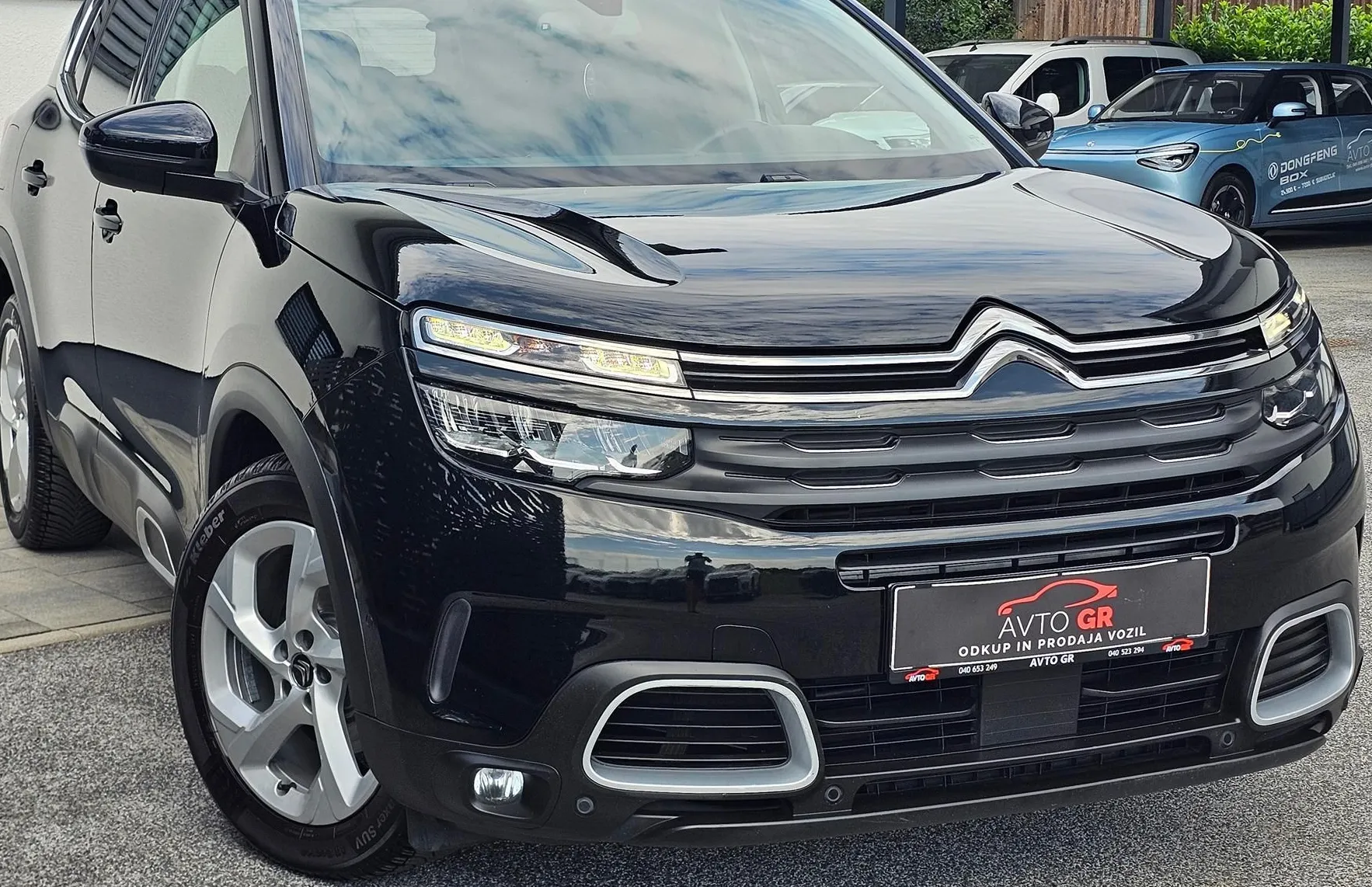 Zunanja slika - Citroën C5 Aircross - BlueHdi 130 S S-Le 110.000km-1.LAST-LED-KAMERA-ODL - 11