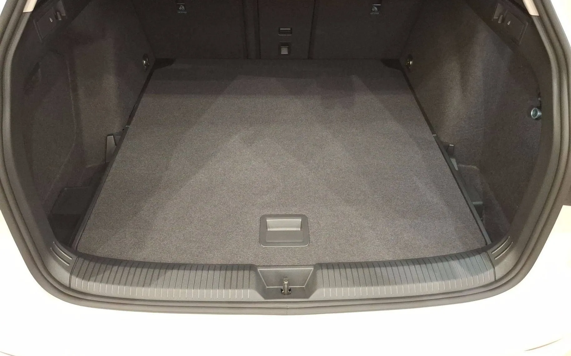 Notranja slika - Volkswagen Golf Variant - 1.5 TSI 4All - 12