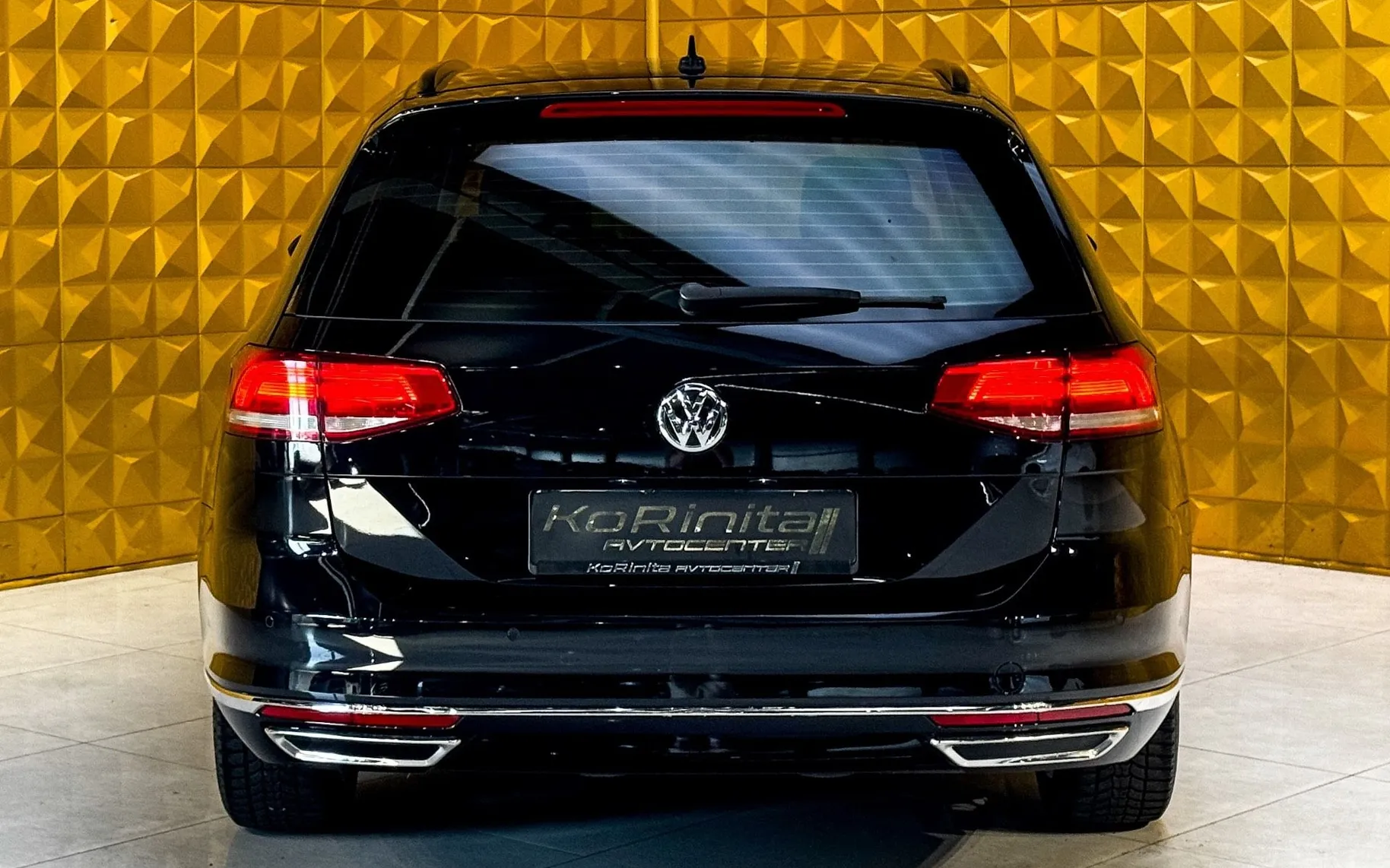 Notranja slika - Volkswagen Passat Variant - 2.0 TDI AUT.-LED-RADAR TEMP-NAVI-PDC - 10