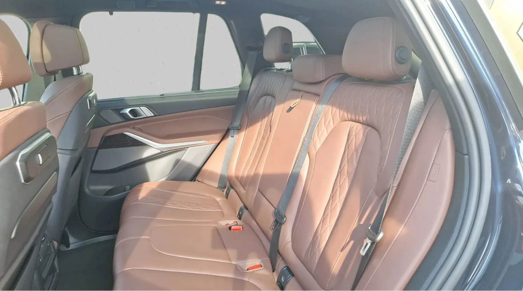 Zunanja slika - BMW X5 - serija : xDrive50e M-sport. HUD. zračno. individual. pano. - 16