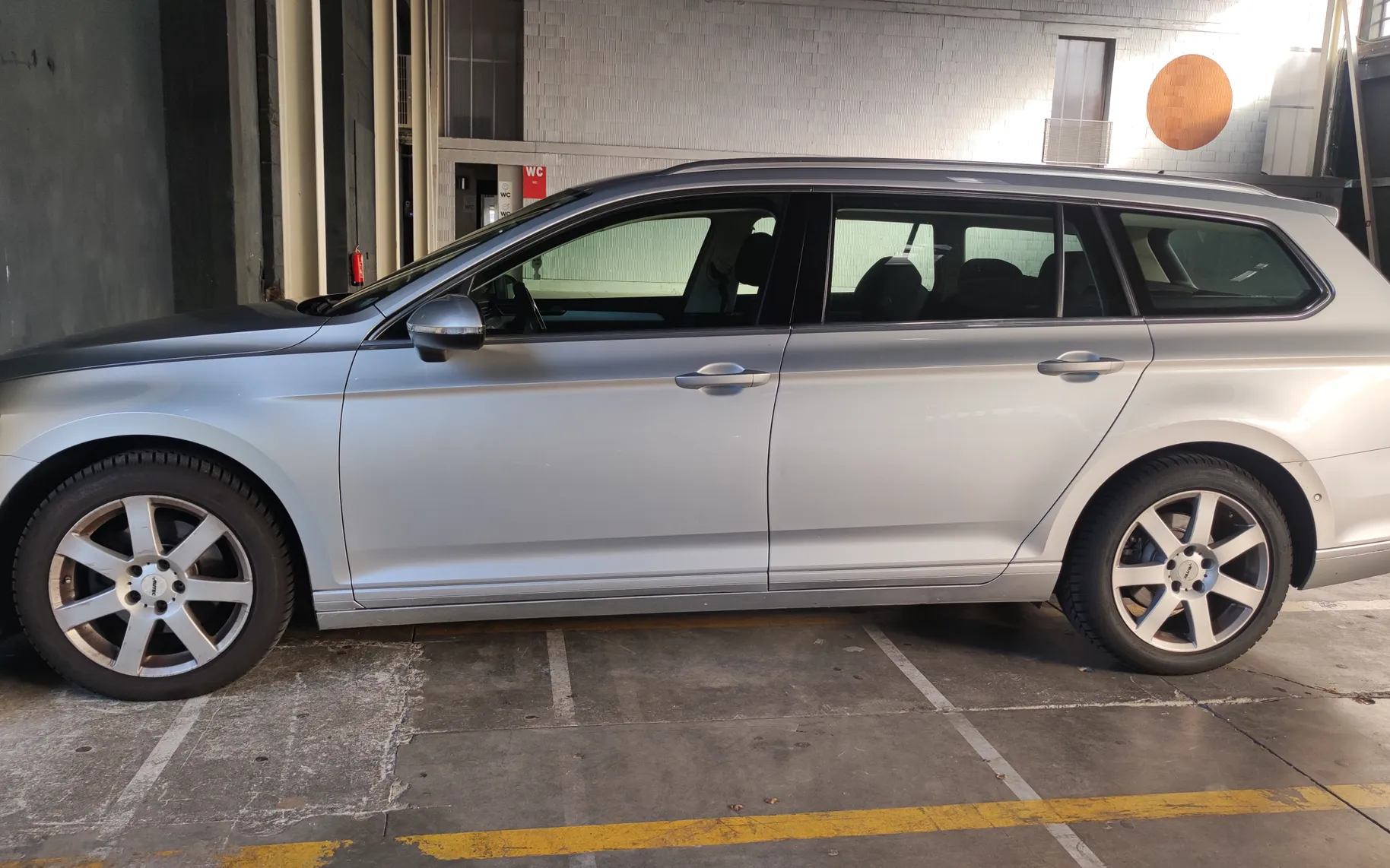Zunanja slika - VW Passat - WV  variant 1.6, DSG - 5
