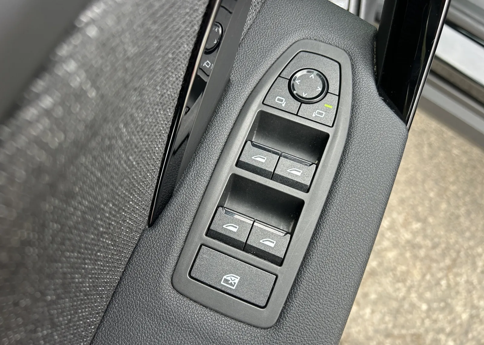 Zunanja slika - BMW X1 - sDrive18d Avt. - 17