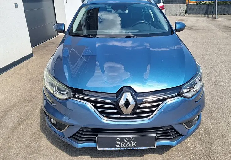Zunanja slika - Renault Mégane - Megane Grandtour dCi 110  S S Bose masaža sedeža - 2