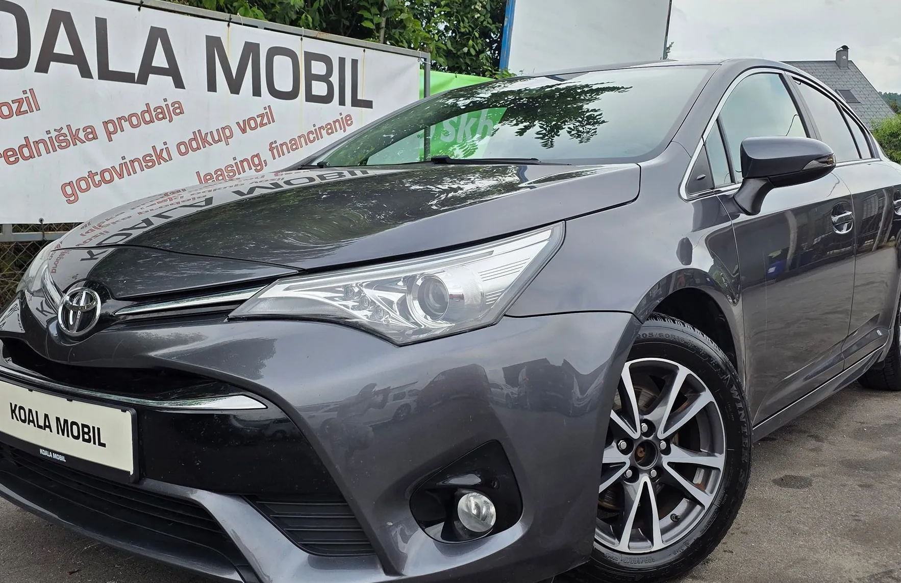 Zunanja slika - Toyota Avensis - 1.6 D-4D STYLE ALU PLATIŠČA-LED-KAMERA - 15