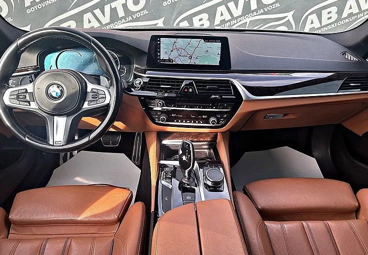 Zunanja slika - BMW Serija 5 - : 520d xDrive Avt. M SPORT+SLO+M550 LOOK+ALU19+LED - 9