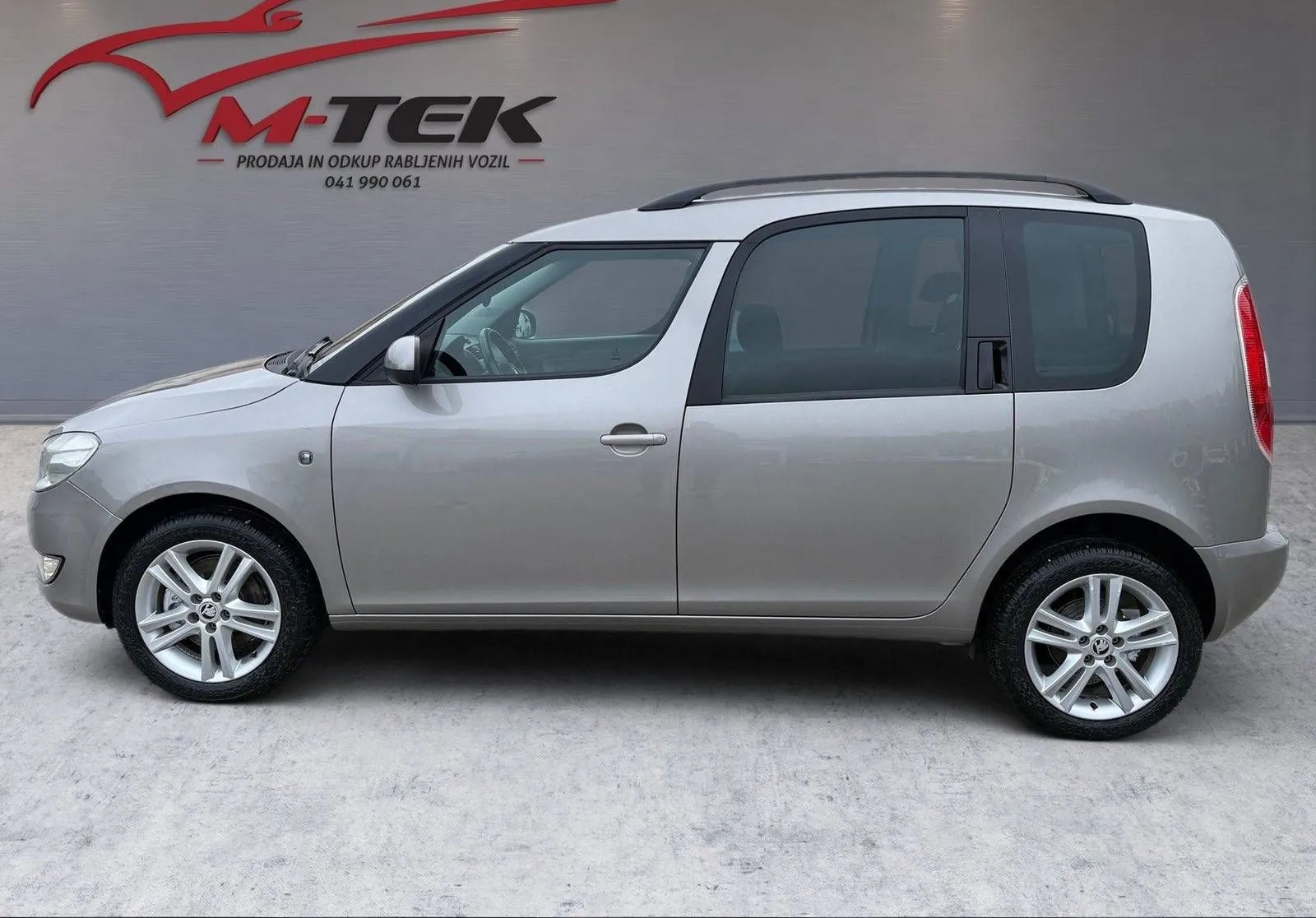 Notranja slika - Škoda Roomster - 1.6 TDI EASY FINANCIRANJE - 7