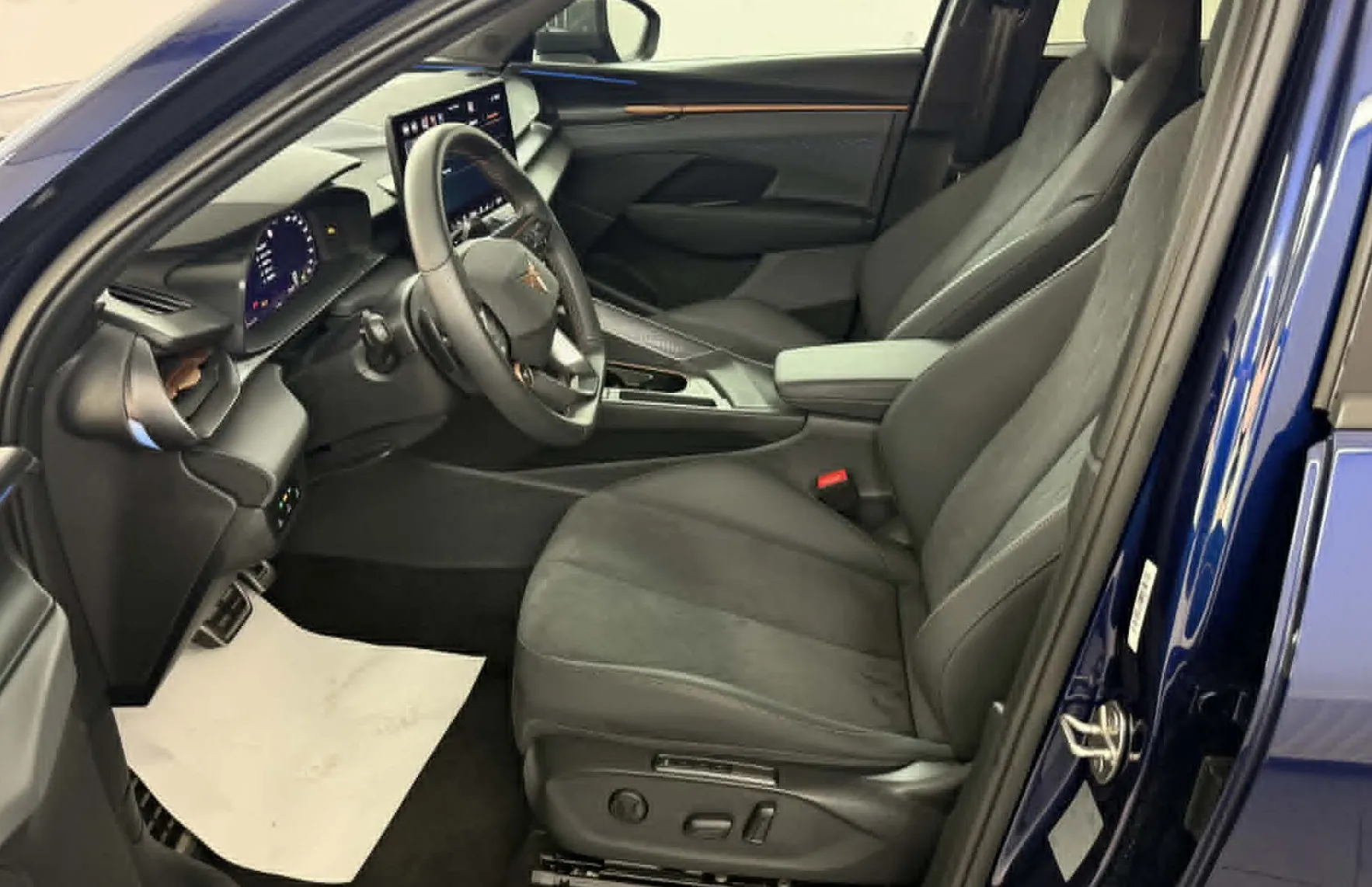 Zunanja slika - Cupra Terramar - 1.5 eTSI DSG.NEMŠKI.KAMERA.LED.NAVI.ACC.GRE.SED - 6