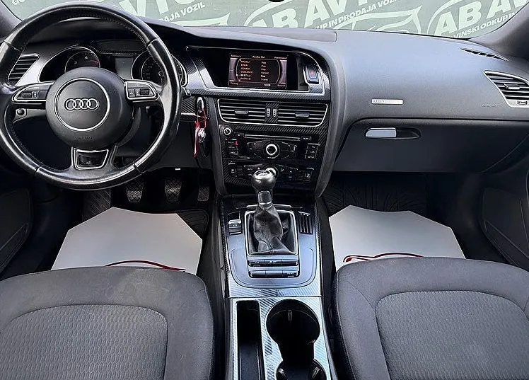 Zunanja slika - Audi A5 - Sportback 2.0 TDI 130kW+6PRESTAV+BIXENON+PDC+ALU19+NAVI+TOP - 9