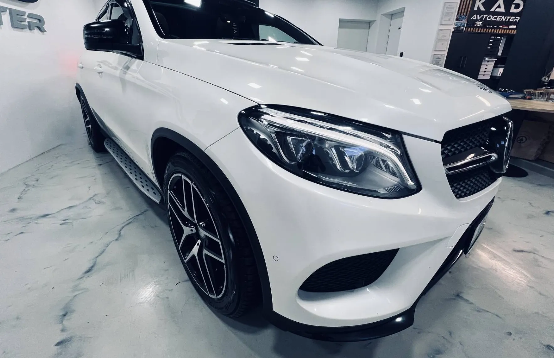 Zunanja slika - Mercedes-Benz GLE-Razred - GLE coupe GLE 350 d 4MATIC -360 KAMERA-WEBASTO-PANO - 1