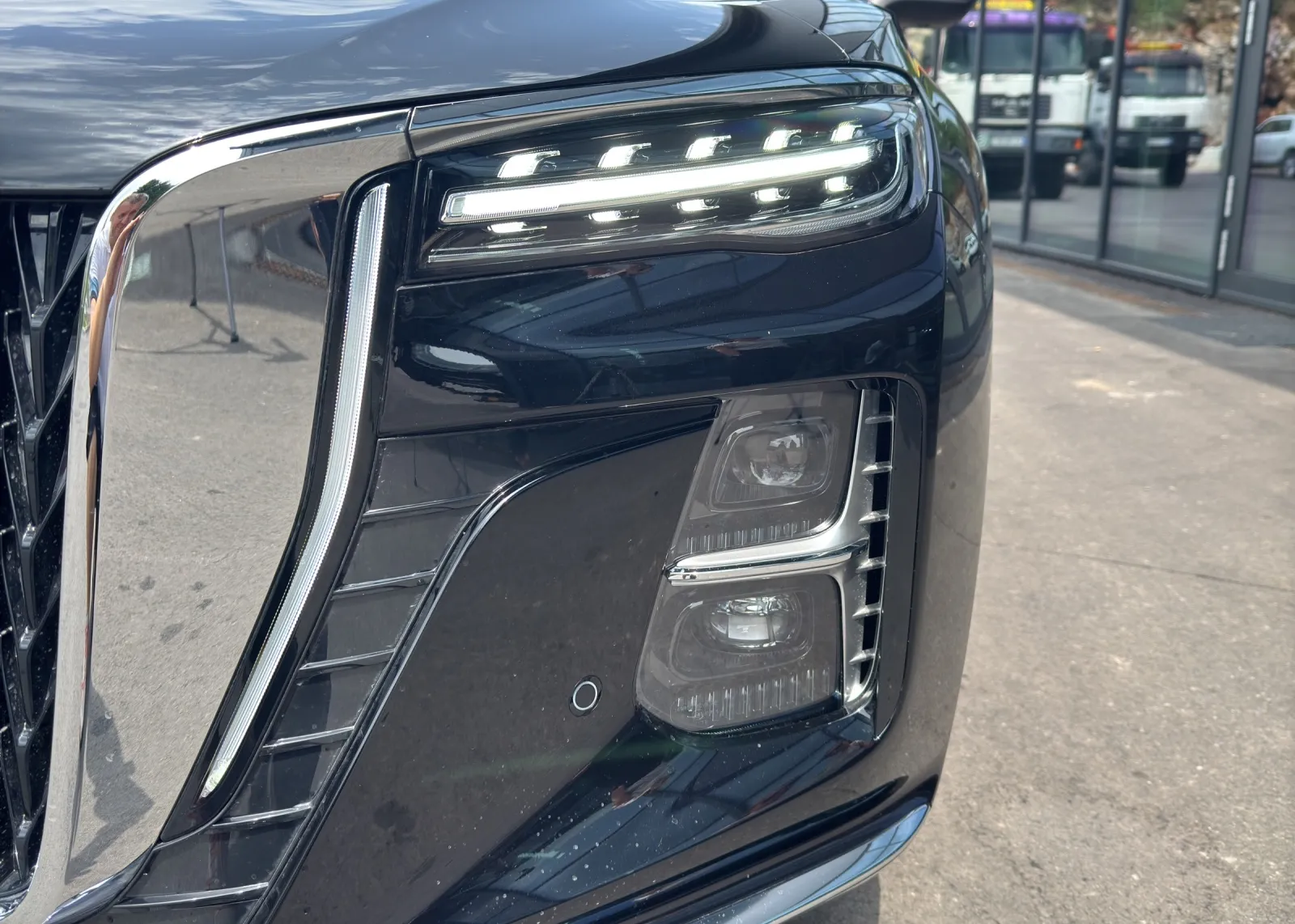 Zunanja slika - Hongqi H5 - 2.0T + PANORAMA + RADAR + MEMORY + HUD + BLIS + - 20