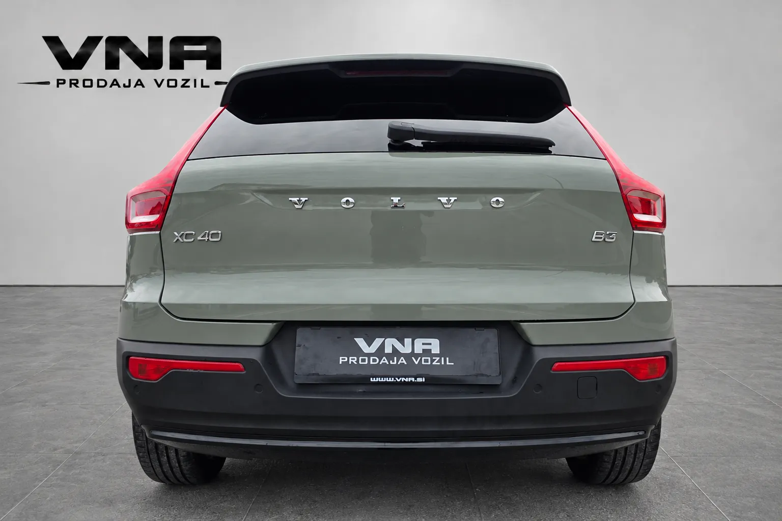 Zunanja slika - Volvo XC40 - PLUS DARK AT |VIRTUAL|HARMAN|MEMORY|KAMERA|KLJUKA - 5