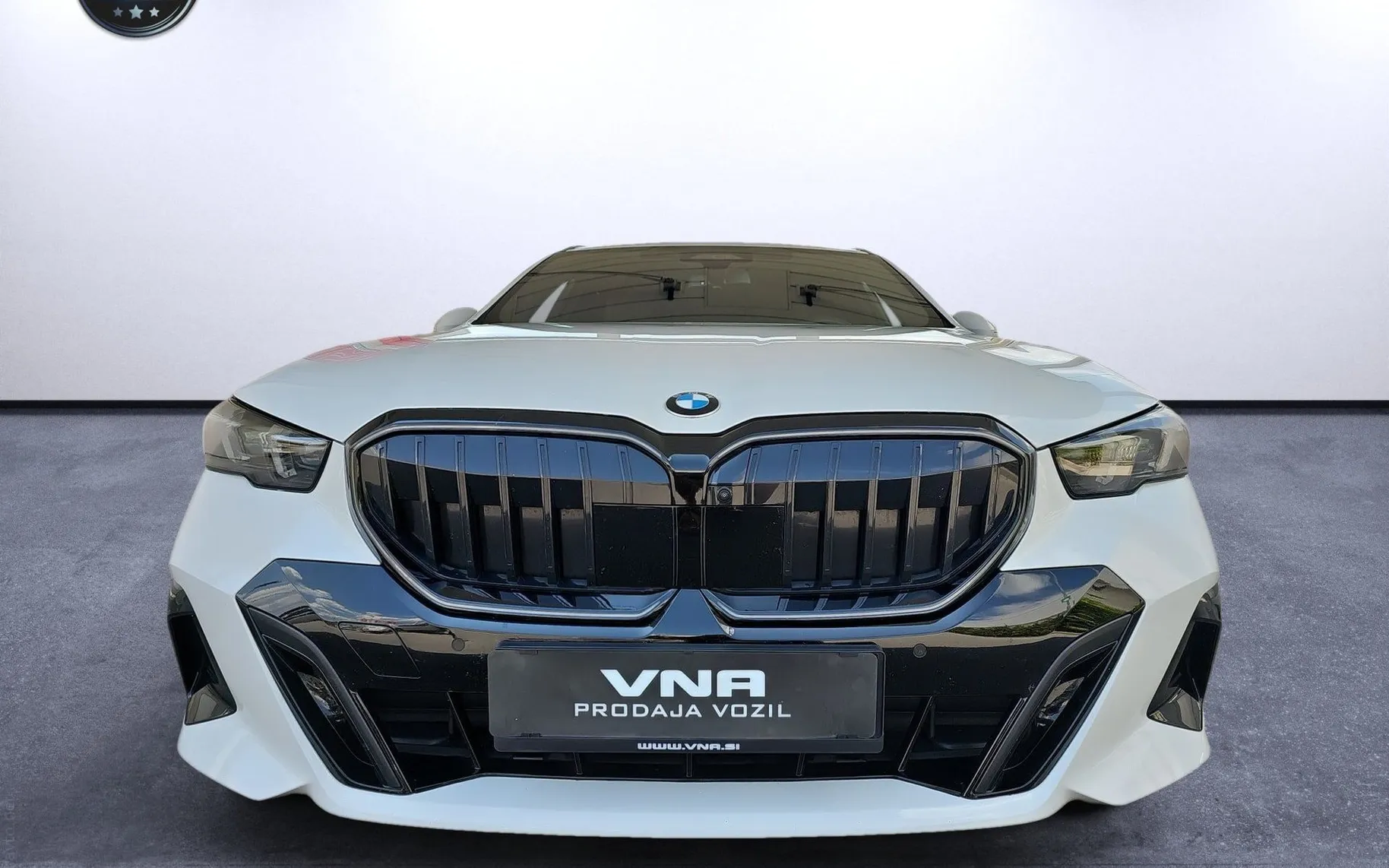 Zunanja slika - BMW serija 5: - 540d xDrive Avt. |M-OPTIC|ICON|HL.SED|360-KAM|A20| - 2