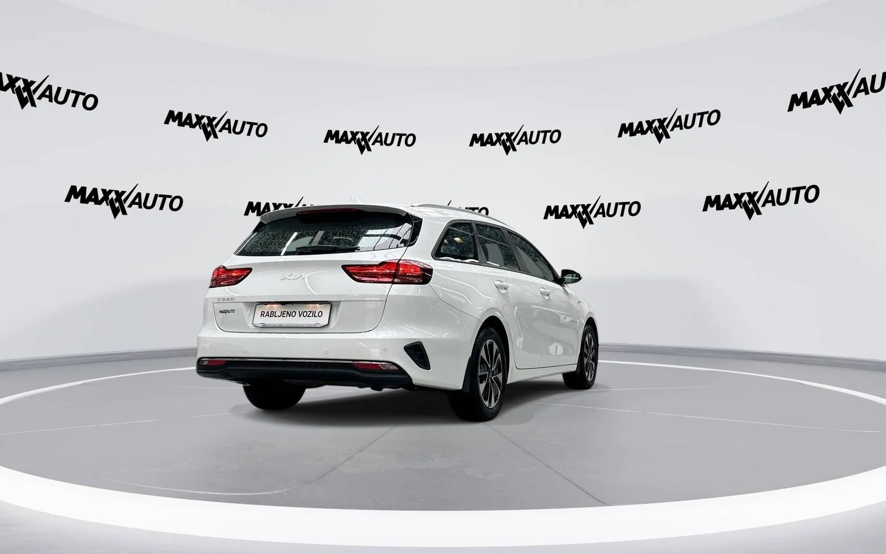 Zunanja slika - KIA Ceed SW - 1.5 T-GDI LX Champion+ ISG - 5