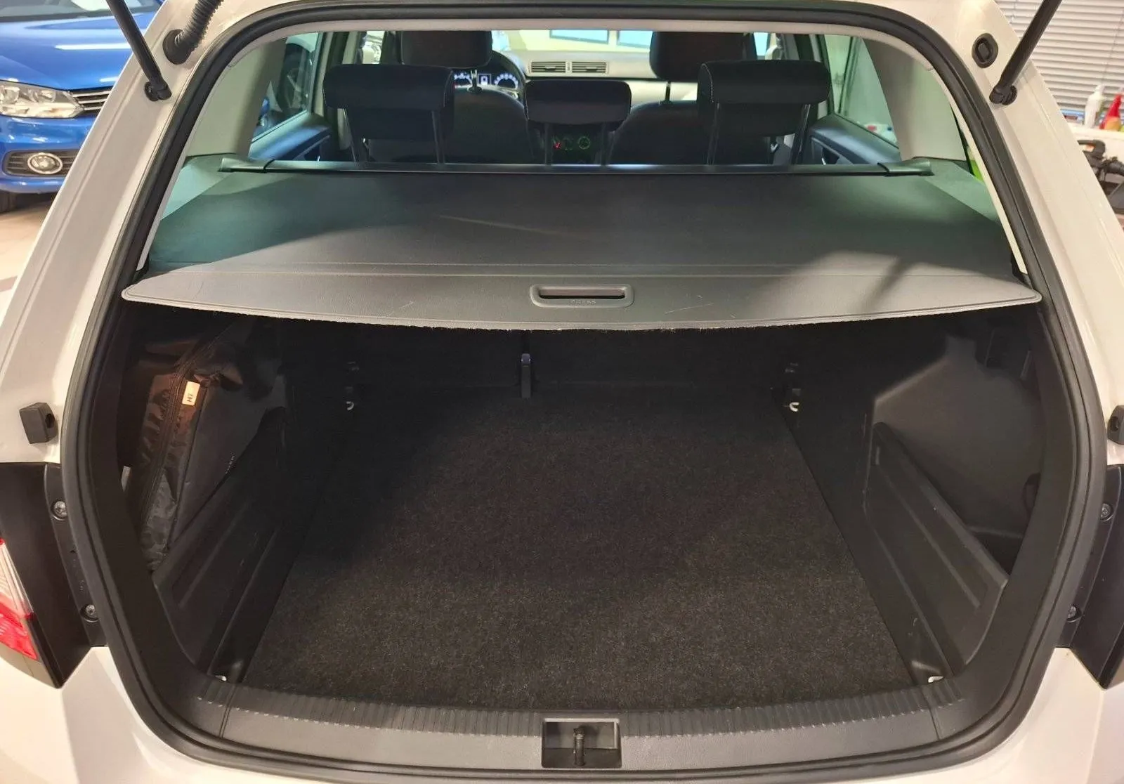 Notranja slika - Škoda Fabia - Combi 1.0 TSI 70kW FUL LED-PDC-SLO-1LASTNIK- - 10