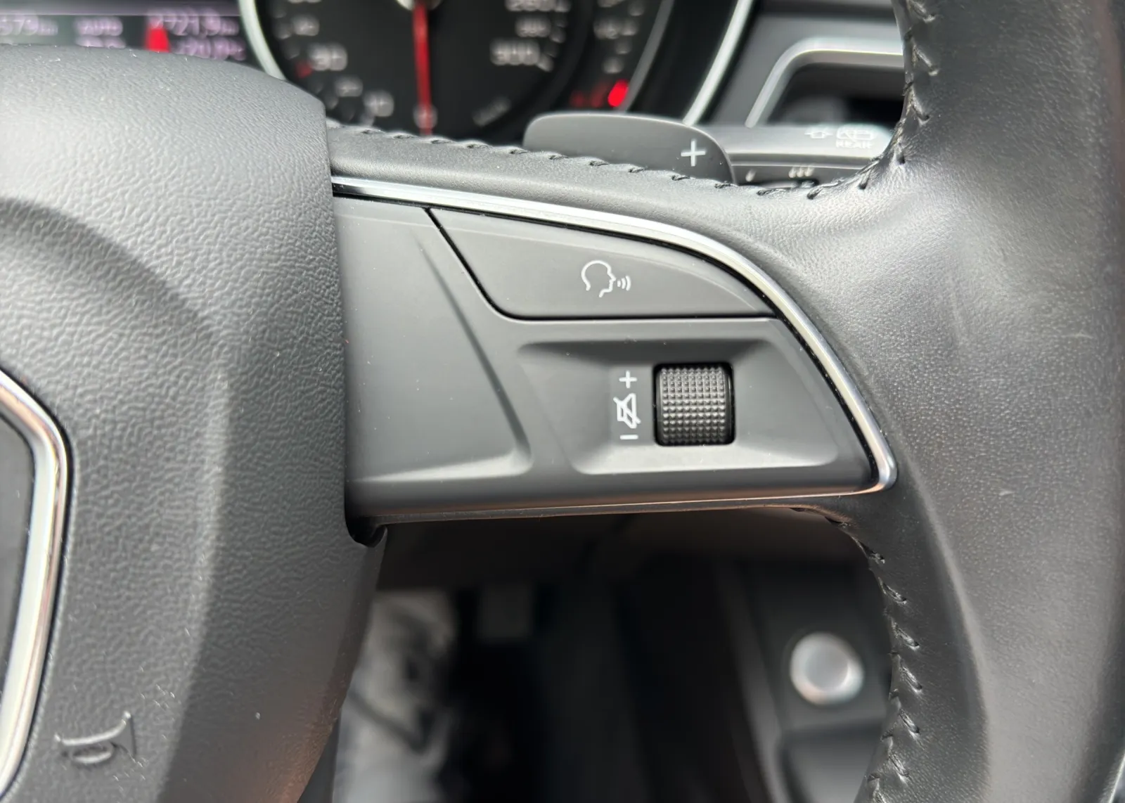 Zunanja slika - Audi A4 - Avant 2.0 TDI Quattro S tronic - 31