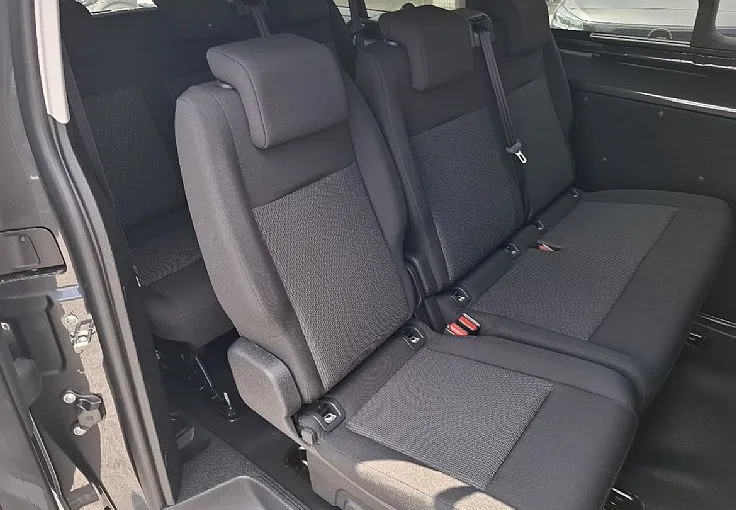 Zunanja slika - Opel Zafira - vivaro 2.2 diesel avtomatik - 9 SEDEŽEV - 8