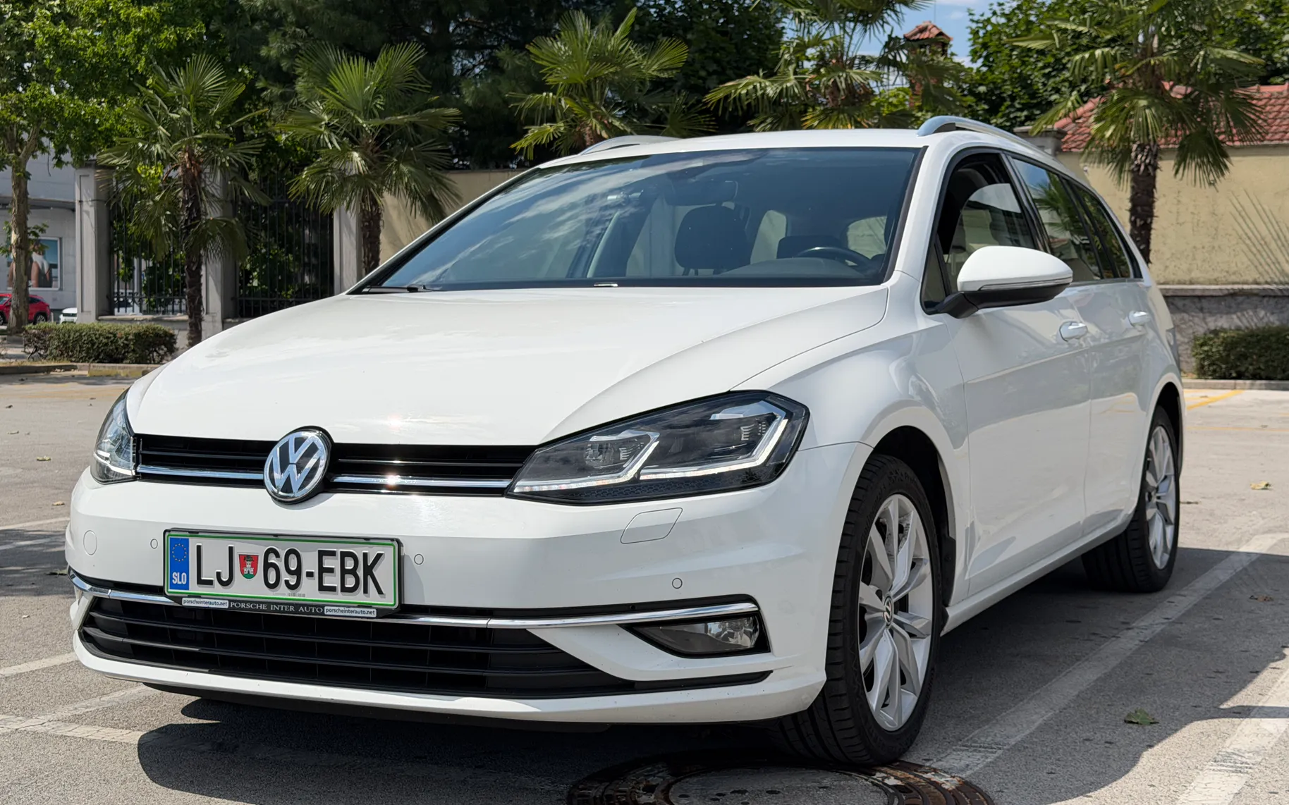 Zunanja slika - Volkswagen Golf - Variant 2,0 TDI BMT Highline DSG - 1