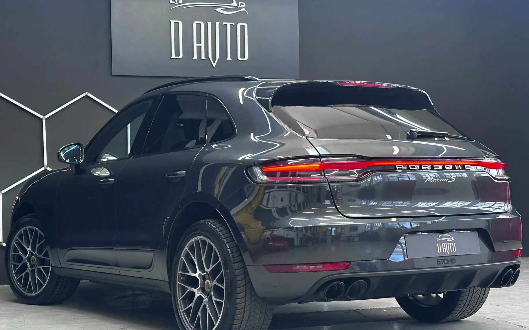 Zunanja slika - Porsche Macan - S ZRAČNO+PANO+BOSE+ACC+CHRONO+360KAMERA+HLAJENJE S - 5