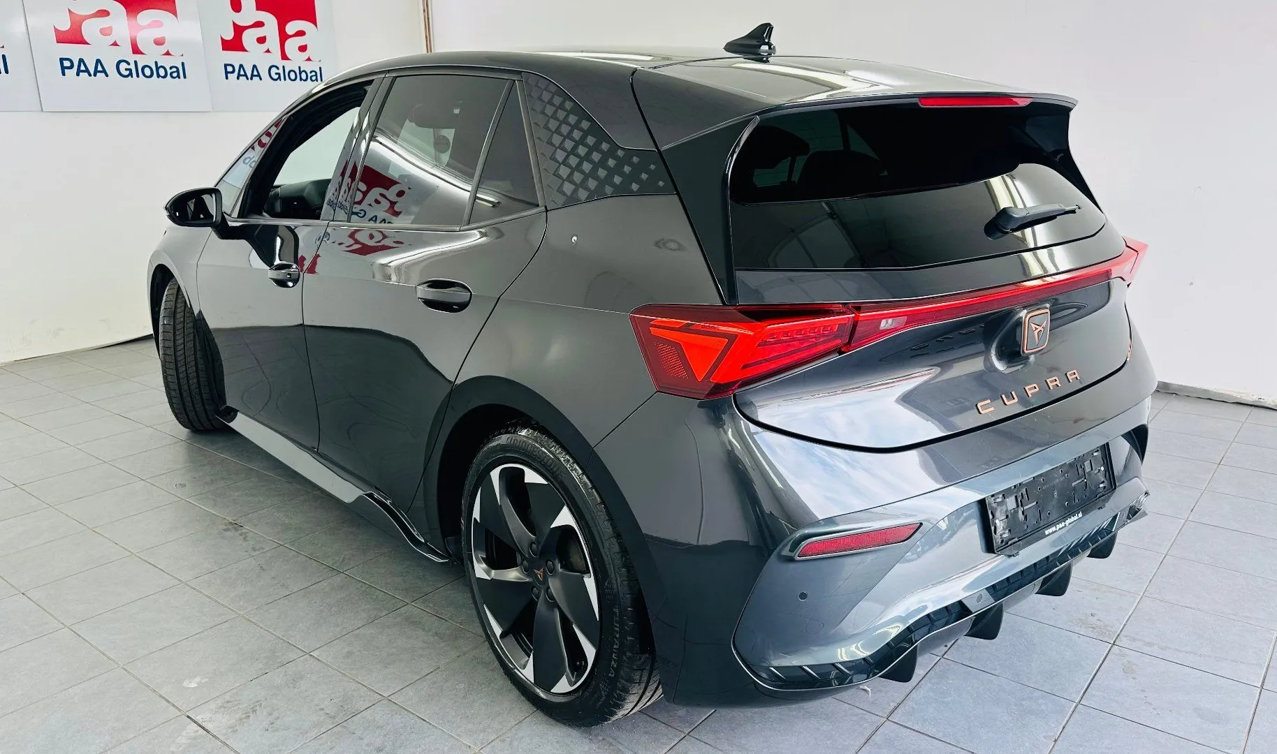 Zunanja slika - Cupra Born - Berline 230ch.170 kw.KAMERA.NAVI.LED.82 KW BATERIJ - 7