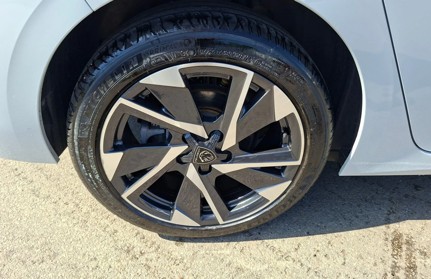Zunanja slika - Peugeot 308 - 1.5 BlueHDi 130 STT Allure Avt. - 11