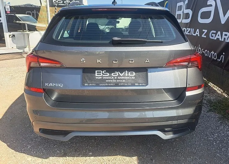 Zunanja slika - Škoda Kamiq - Ambition 1.0 TSI 70 kW ZELO LEP - 6