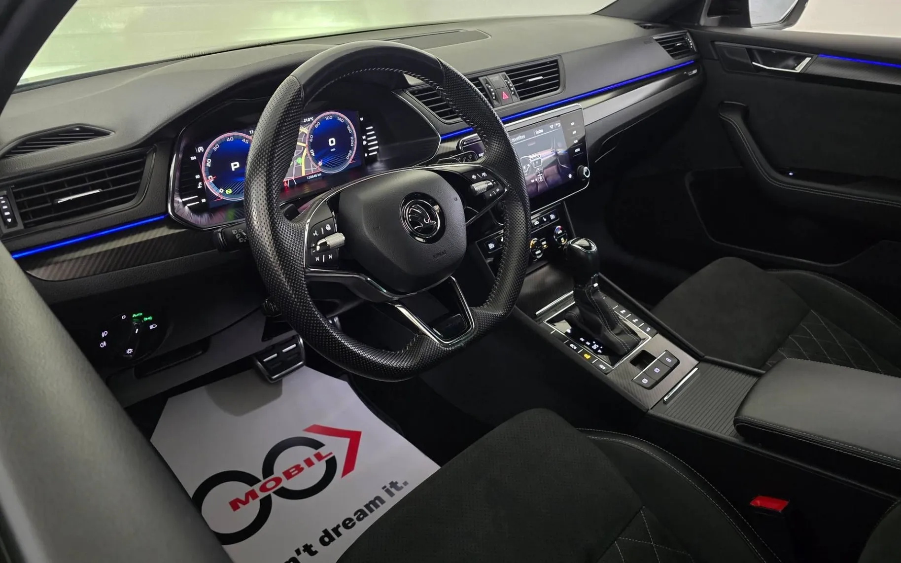 Notranja slika - Škoda Superb - Sportline 2.0 TDI DSG - Matrix.kamera.memory.DCC - 9