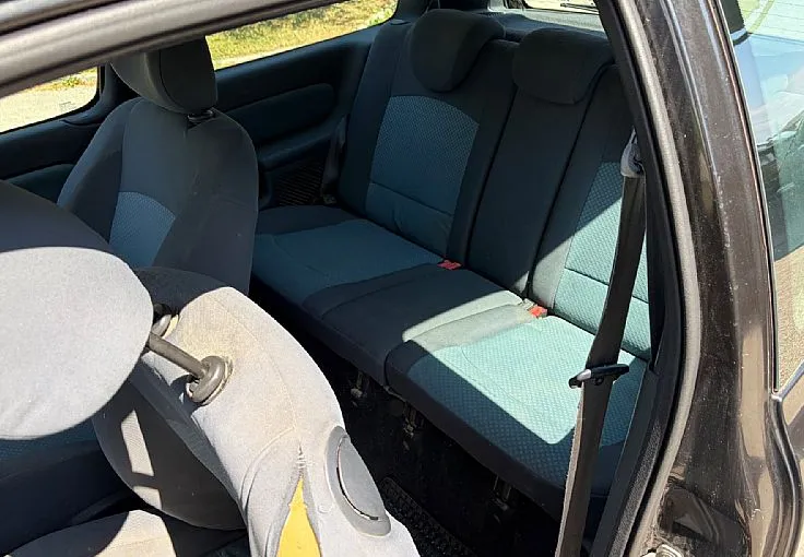 Zunanja slika - Renault Clio - 1.4 16V Extreme - 11