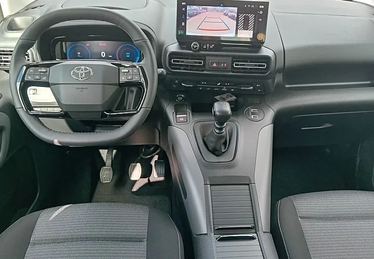 Zunanja slika - Toyota Proace - City Verso 1.5 D-4D S S Family 96kW - 7
