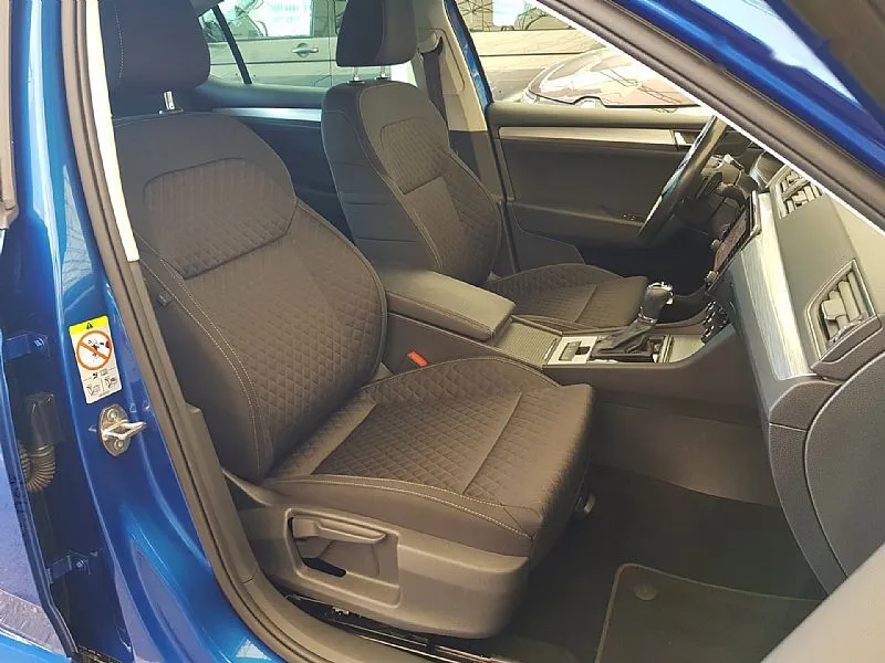 Zunanja slika - Škoda Superb - 2.0 TDI DSG ACC VIRTUAL LED KAMERA GR.SED PRIKLOP - 10