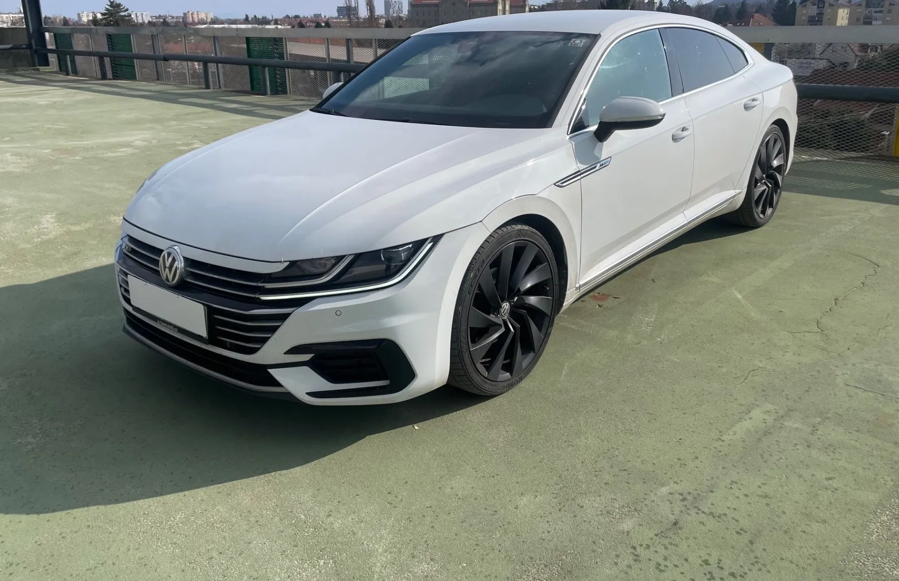Zunanja slika - VW Arteon - 2.0 TDI R-Line DSG LED. NAVI. ACC. KAMERA. PDC - 2