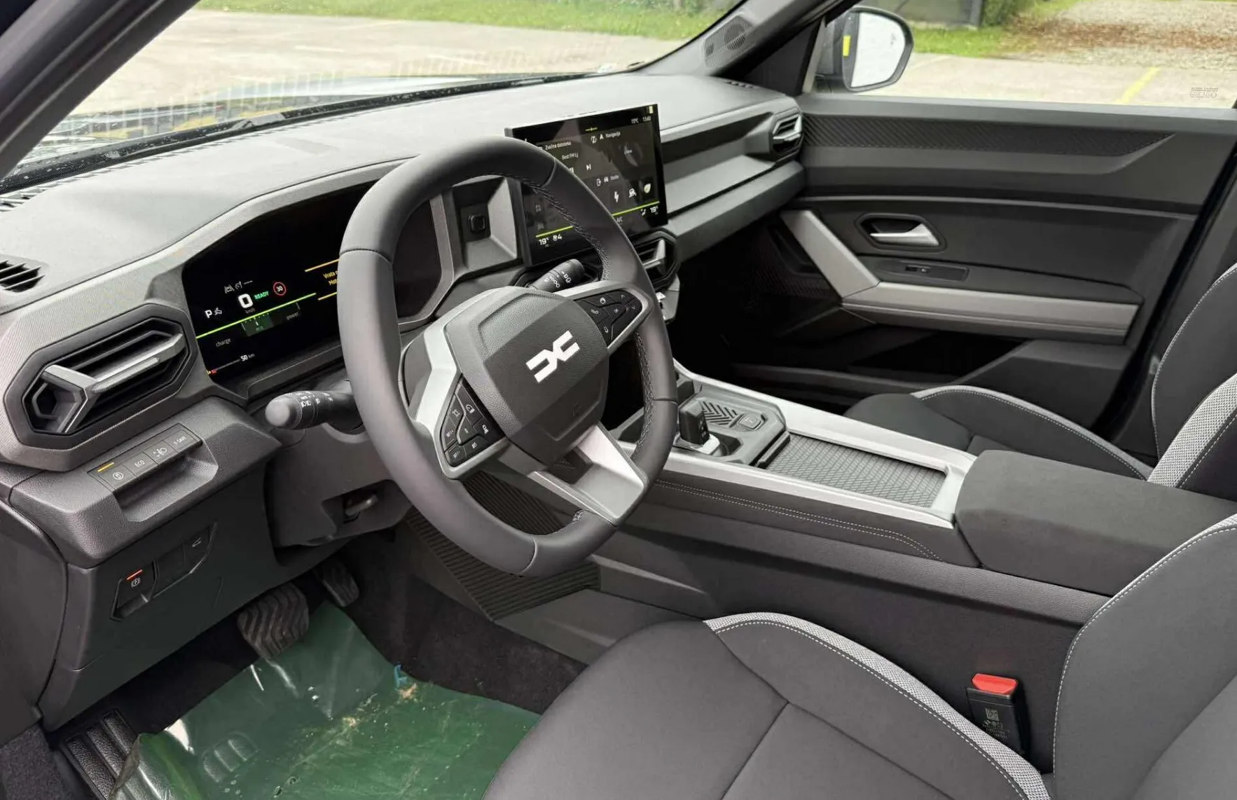 Zunanja slika - Dacia Bigster - Hybrid 155 Journey - 7