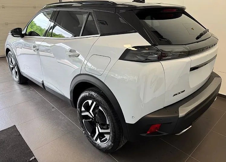 Zunanja slika - Peugeot 2008 - GT HIBRID 145 - NOVO - 3