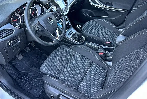 Zunanja slika - Opel Astra - Sports Tourer 1.6 CDTI°°Veliki servis narejen - 6