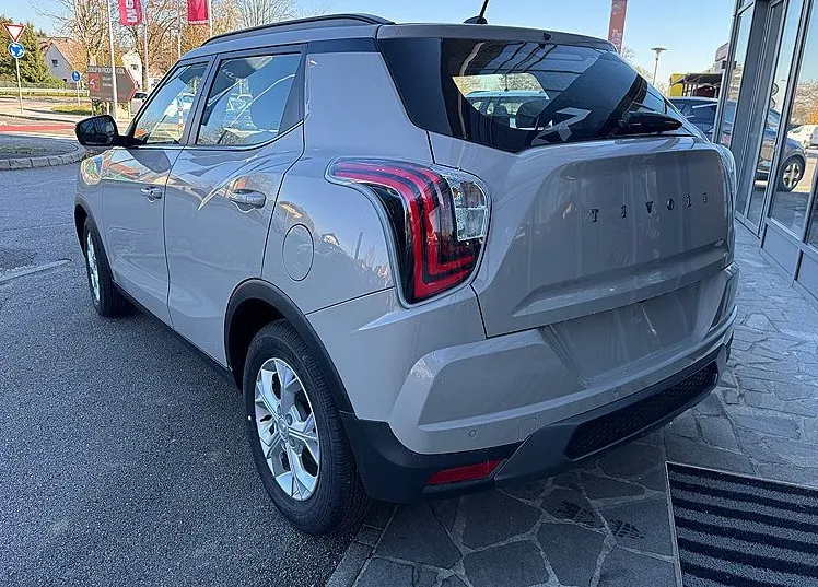 Zunanja slika - KG Mobility Tivoli - 1.5 GDI-T Fresh M T -KAMERA - 3